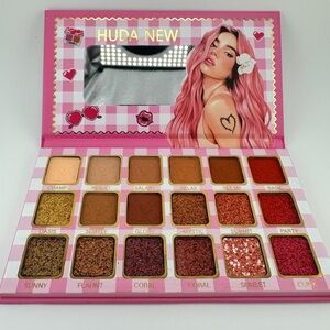 Karol G Eyeshadow Palette- New